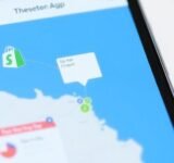 Shopify app showing delivery progress.